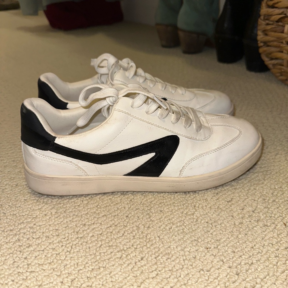 Dolce Vita White and Black Women's Sneakers
